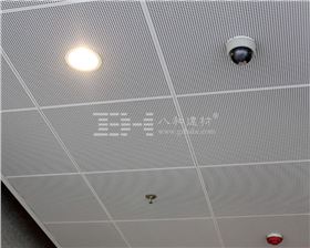沖孔鋁蜂窩板應(yīng)用案例