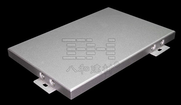 怎樣保證氟碳鋁單板很好的使用壽命？